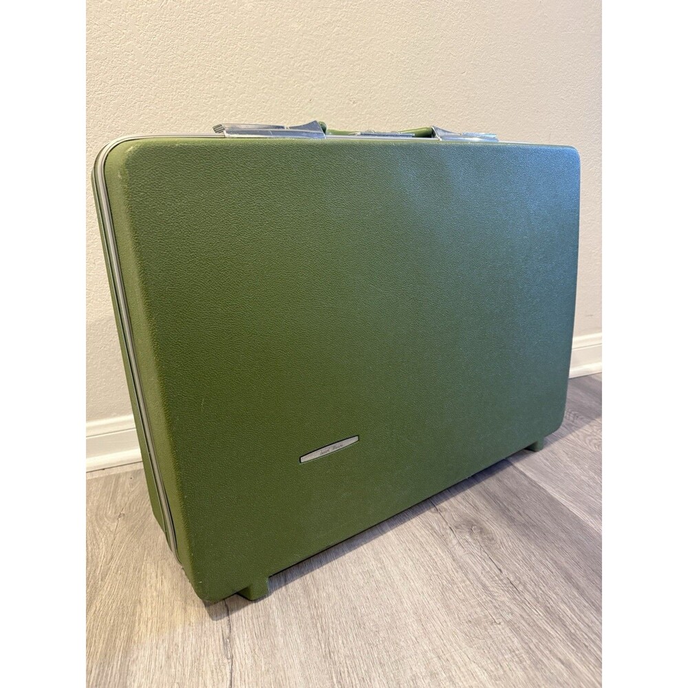 Vintage Sears Suitcase  Retro Travel Master Hardshell  Avocado Green 27x18